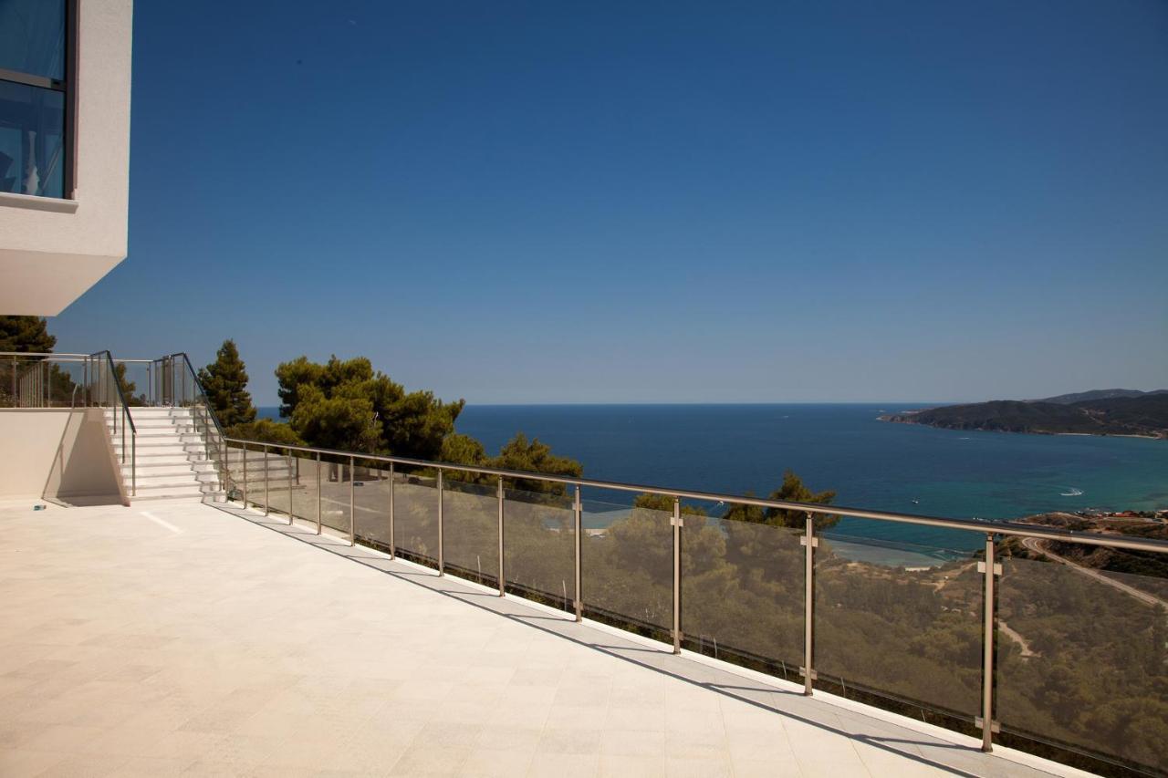 Villa White Pearl Sarti Exteriér fotografie